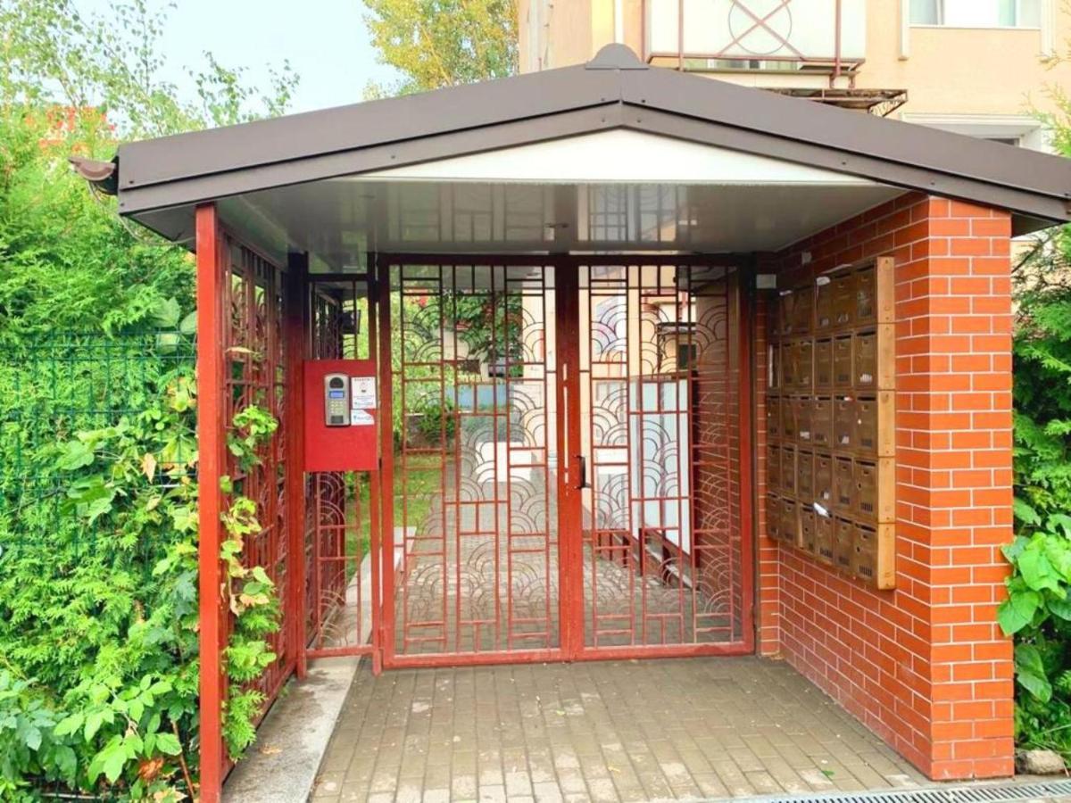 Emma Accommodation - Clean And Comfortable Apartment Iasi Exterior foto